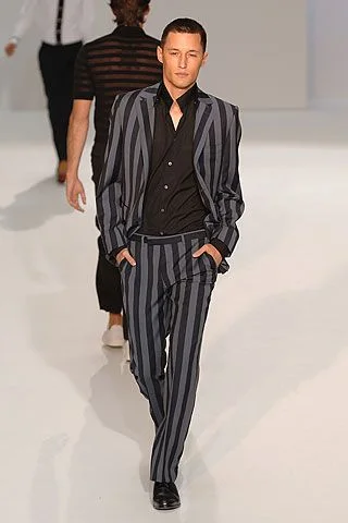 Look 12